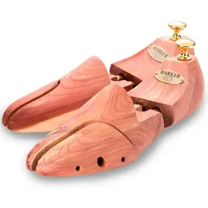 BARKER Aromatic Cedar Wooden Shoe Trees