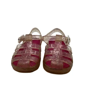 Buckle Strap Closed To Jelly Sandals