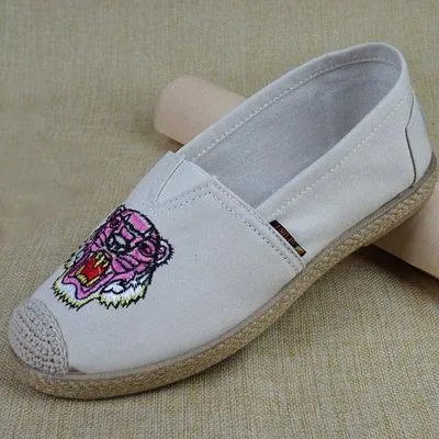 Casual Embroidered Woven Flat Canvas Shoes