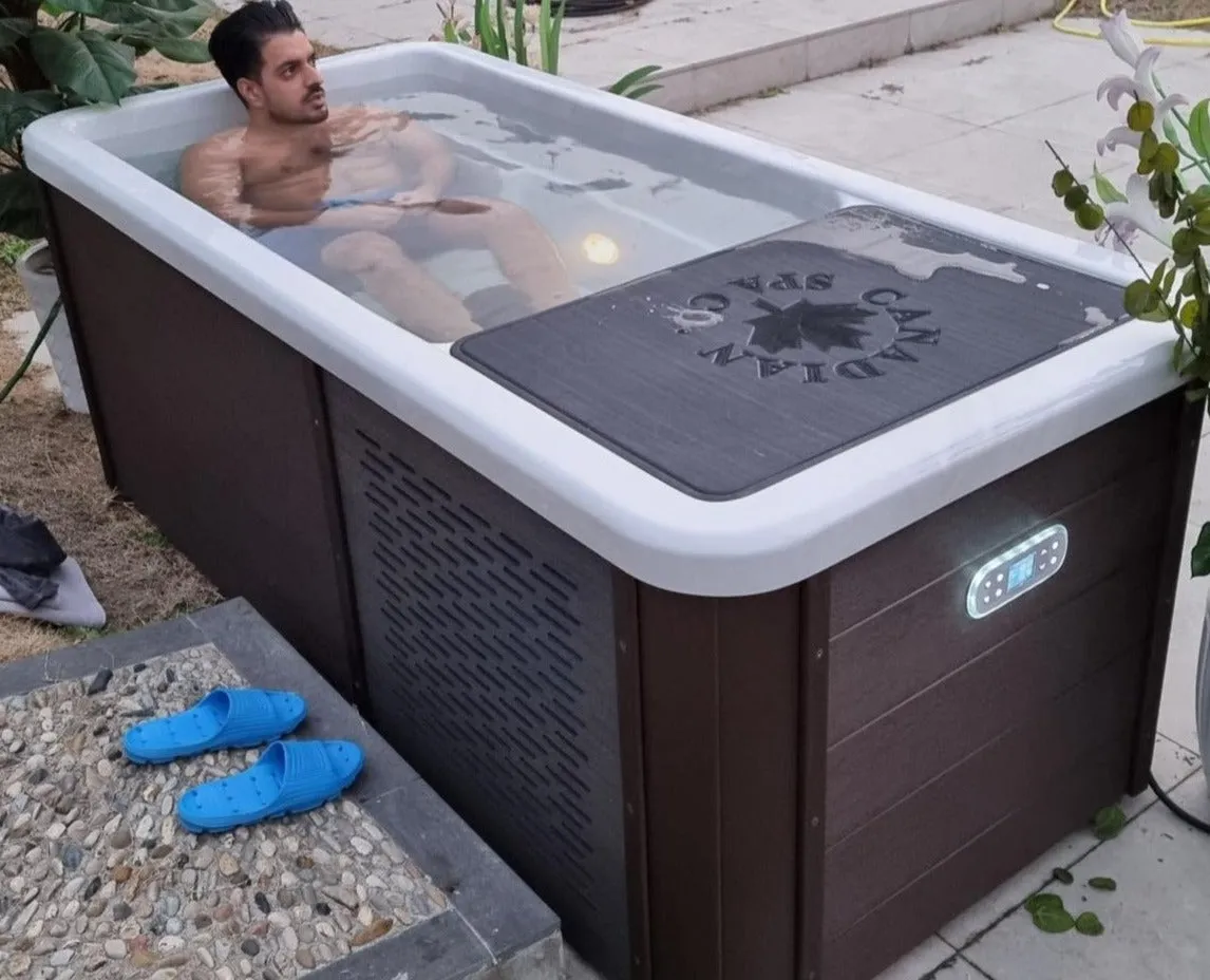 Chill Therapy Tub - Fill, plug in, and experience it Brown Finish