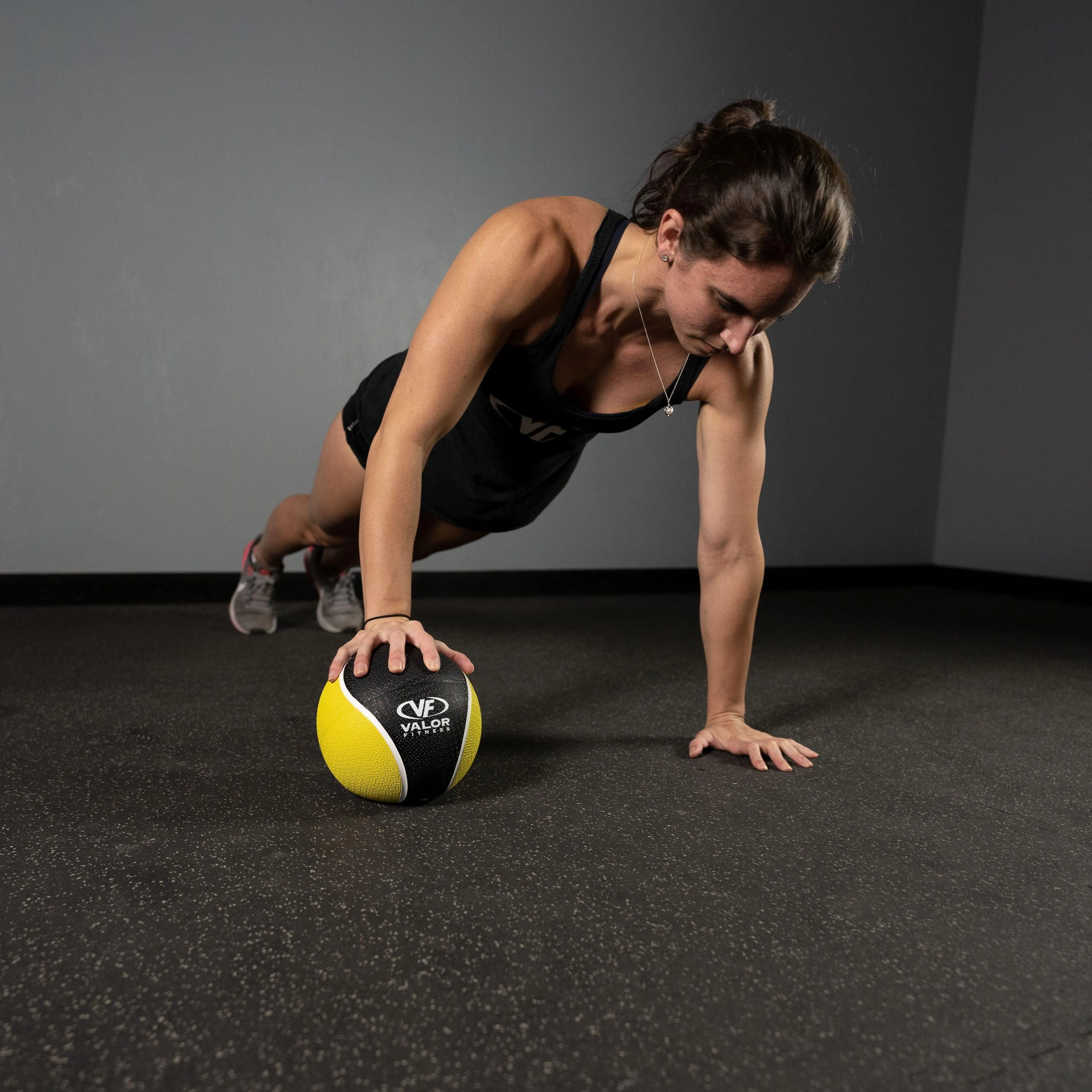 Medicine Balls (3-25lbs)