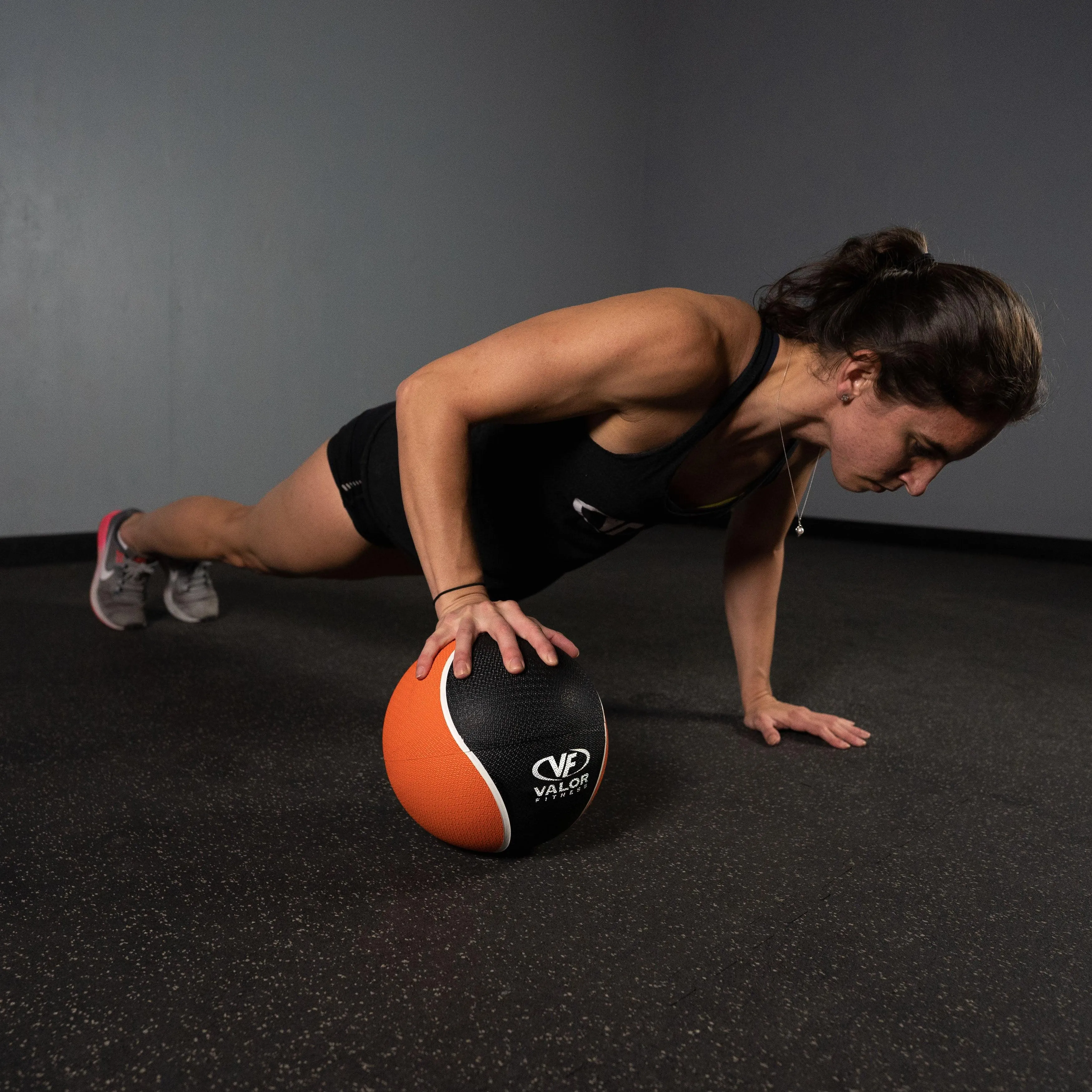 Medicine Balls (3-25lbs)