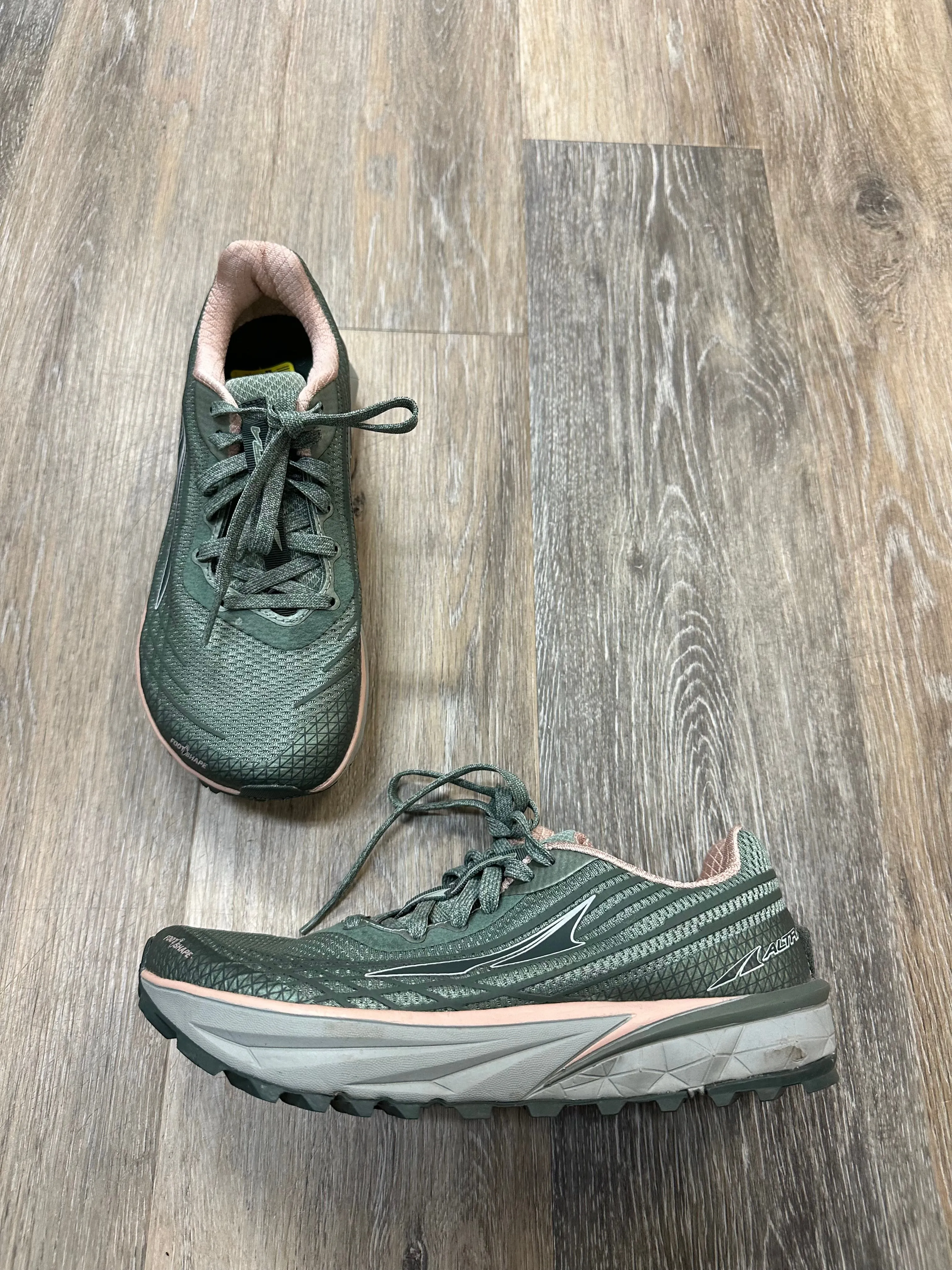 Shoes Athletic By Altra In Green, Size: 6